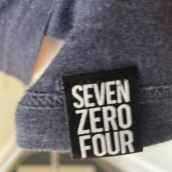 Charlotte NC CLT 704 Tee Shirt Small - Picture 4 of 6